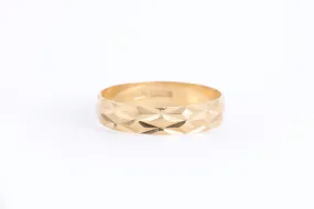 18k Yellow Gold Geometric Band Size 10 (2.36g.)