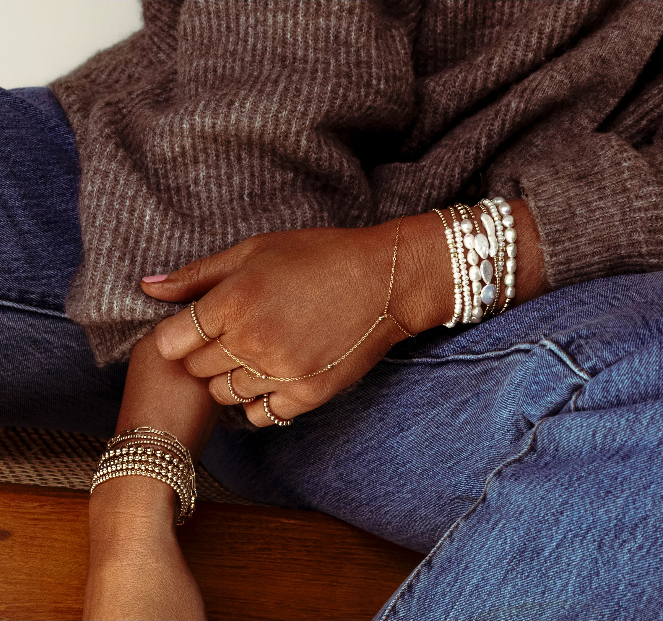 2MM Signature Bracelet with 3 Pear Pearls