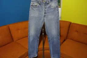 90s Levis 501 Button Fly Jeans. Vintage Grunge Punk Made in USA 501xx 32 x 31