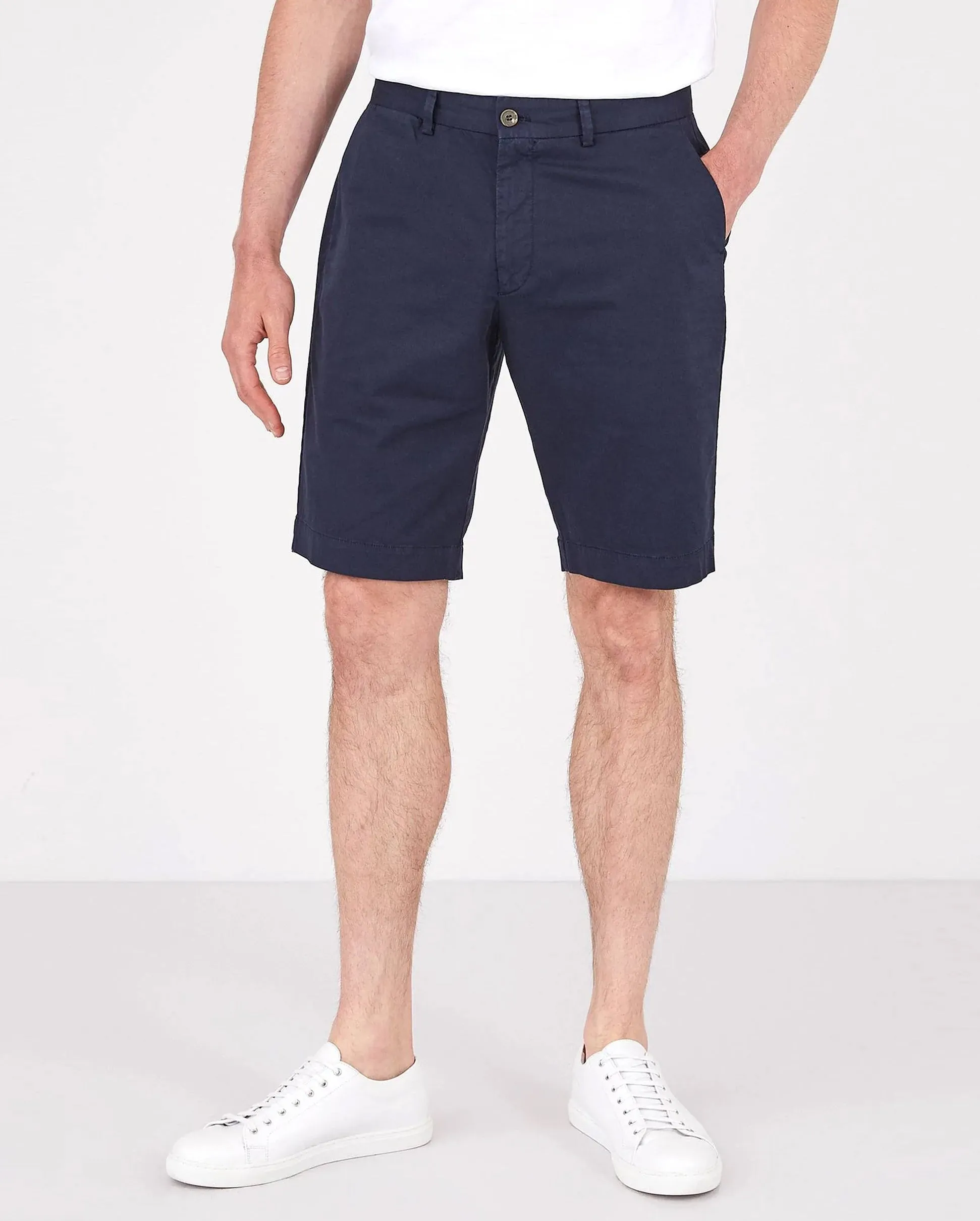 CLASSIC CHINO SHORTS / NAVY