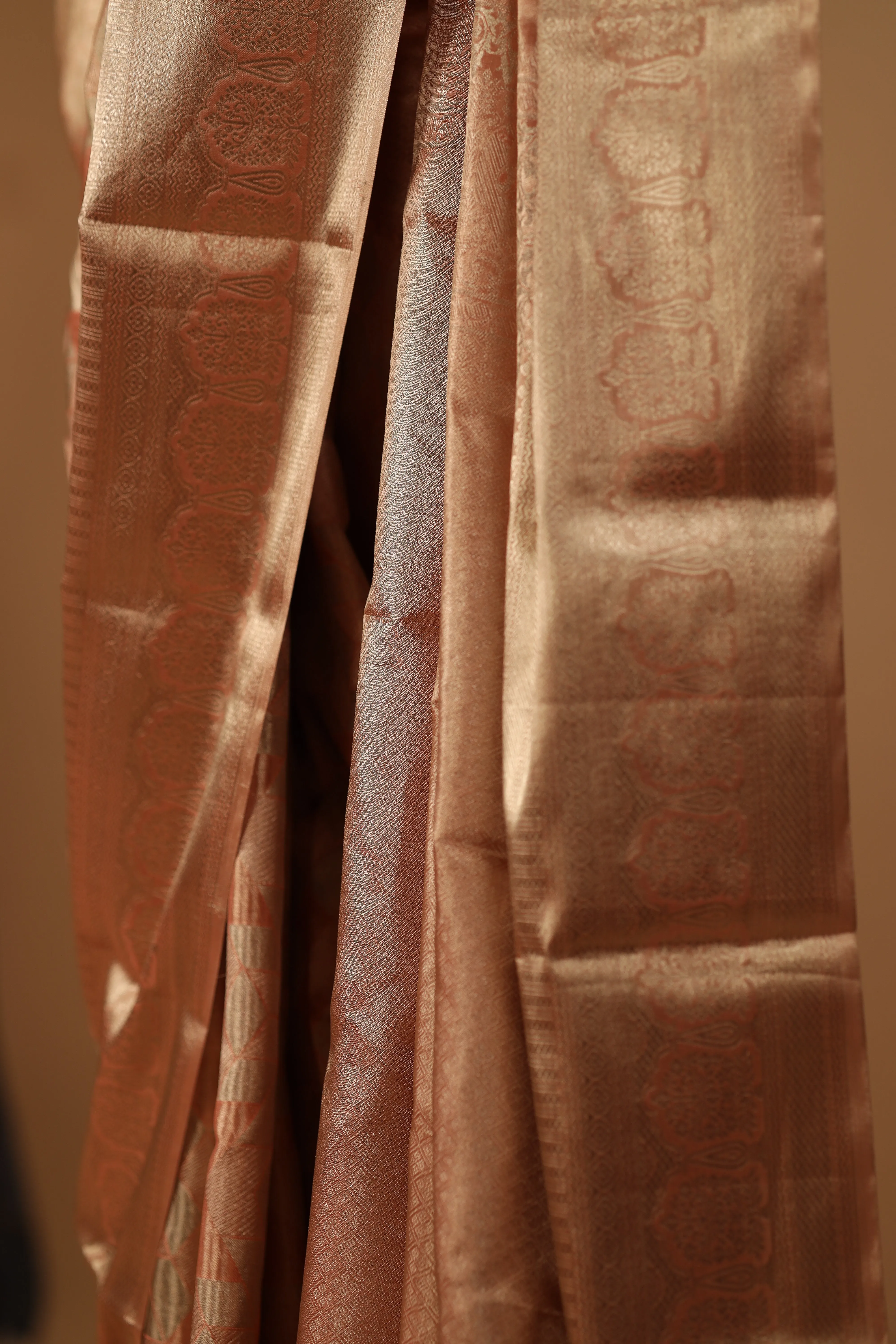 Designer Tissue Kanjivaram Pure Silk Handwoven Saree