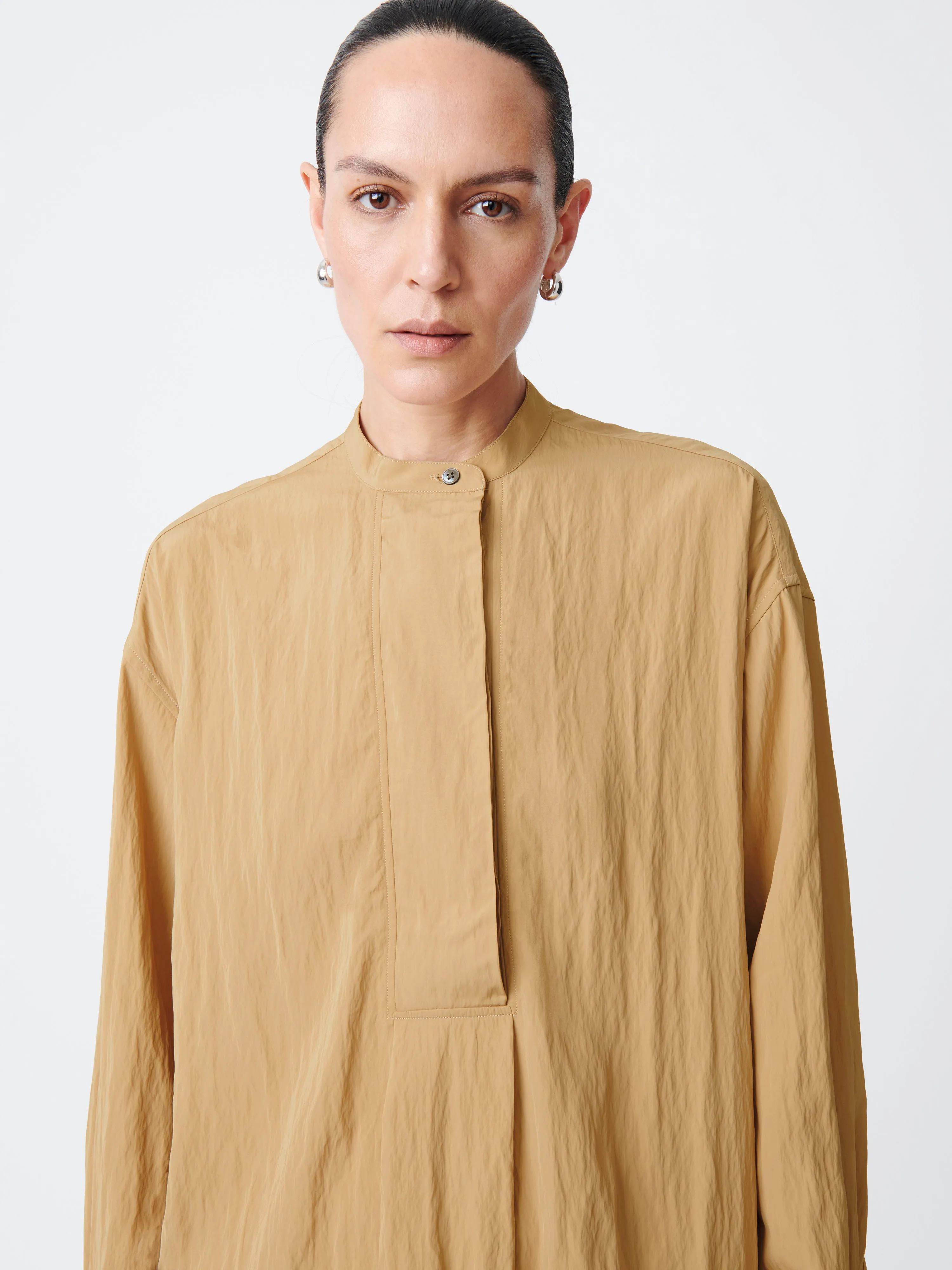 Frink Viscose Shirt in Sand