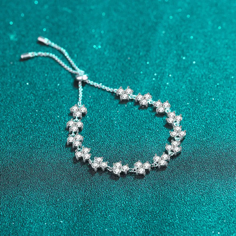 Lucky Clover Moissanite Bracelet