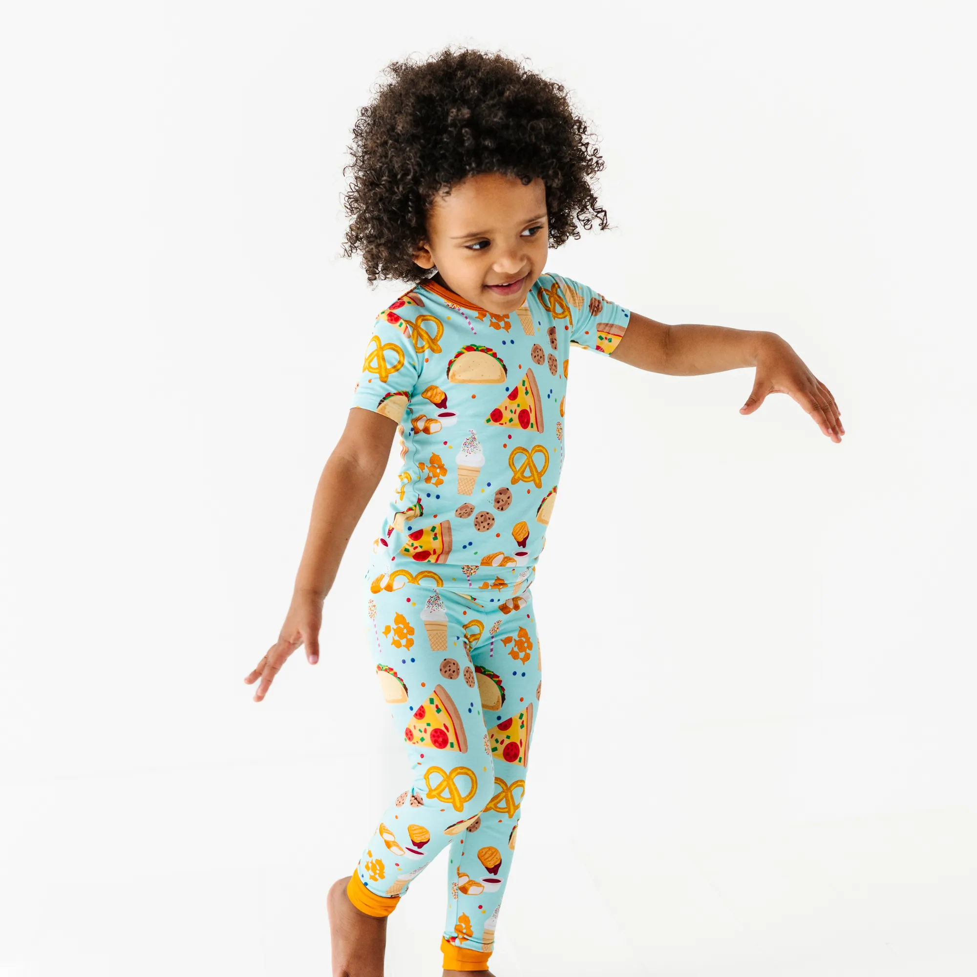 "I Can't Go To Bed Yet, I'm Hungry" Toddler Pajamas Short Sleeves and Pants