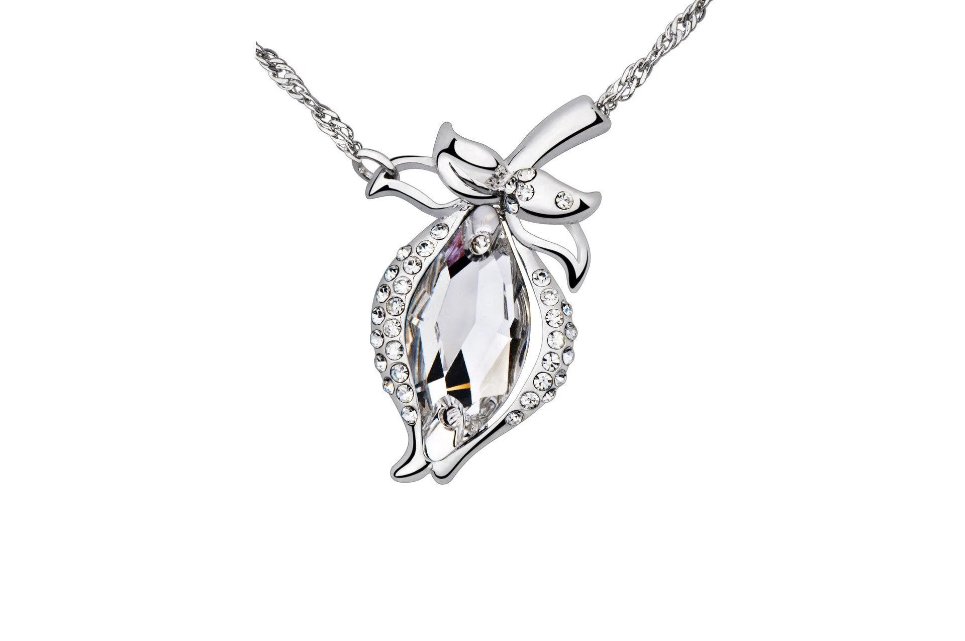 The stylish white crystal fruit necklace