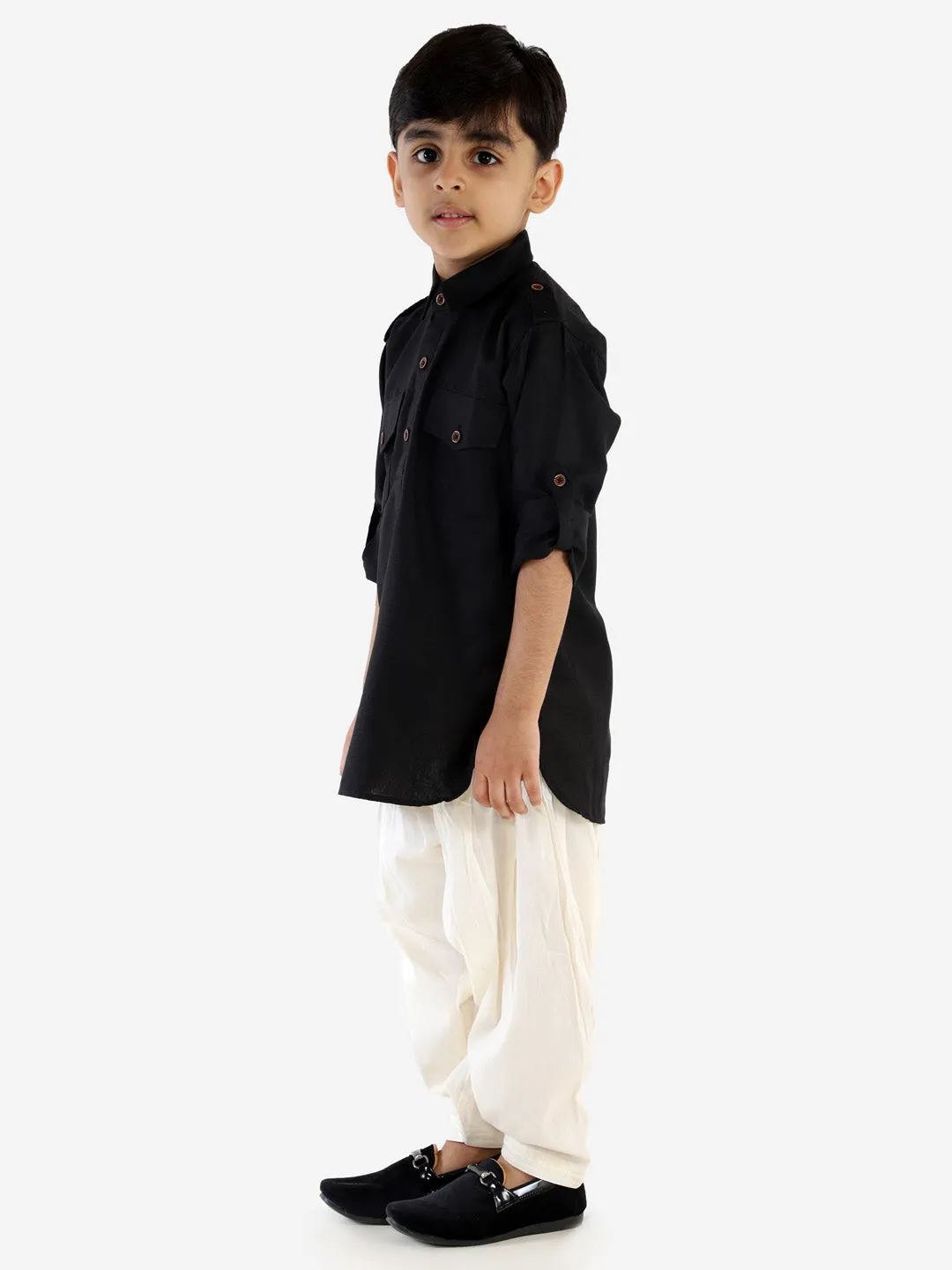 VASTRAMAY Boy's Black Pathani Kurta